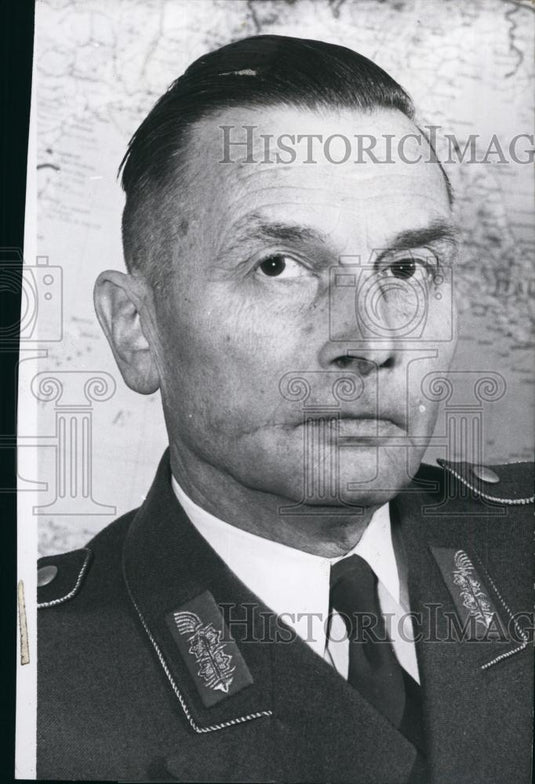 Von Rost General 1957 Press Photo Major General von Horn, Commander, Territorial Defens ...