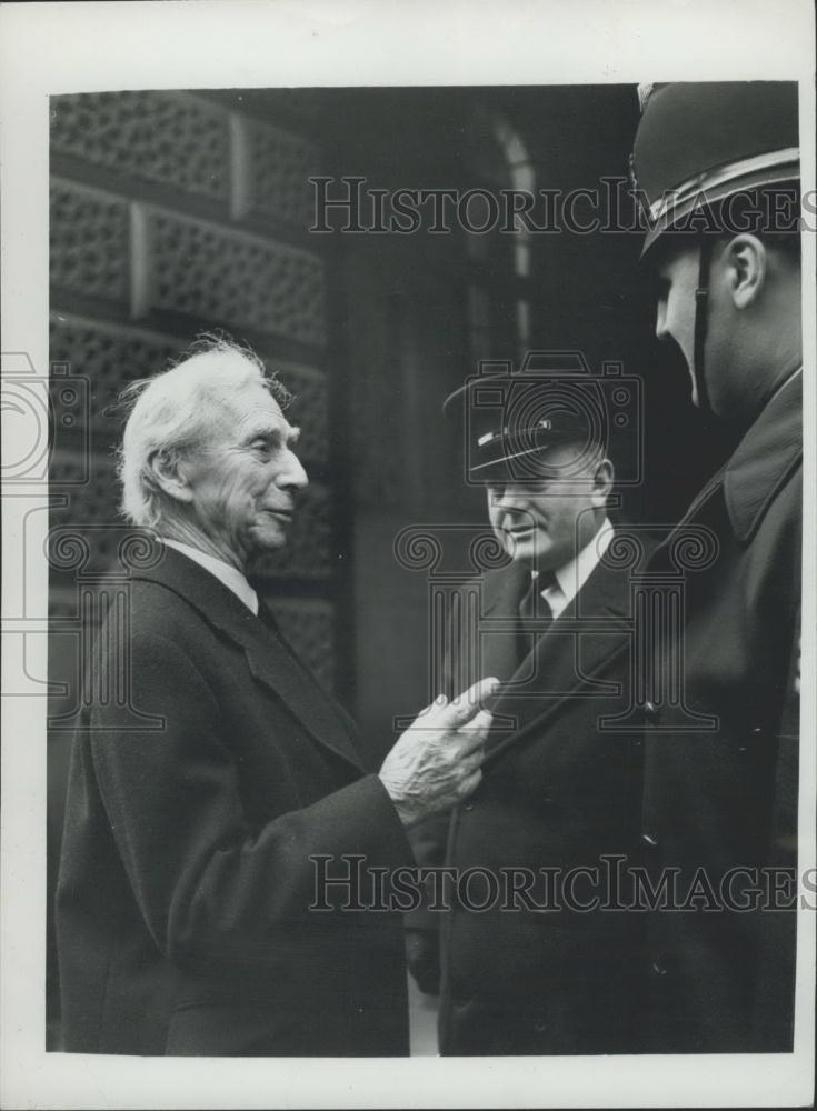 1962 Press Photo Lord Russell Goes to Old Bailey to Testify - Historic Images