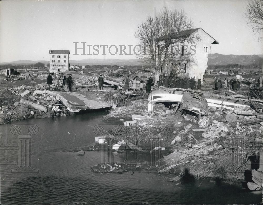 1959 Press Photo Five Hundred die in Malpasset Dam Disaster - Historic Images