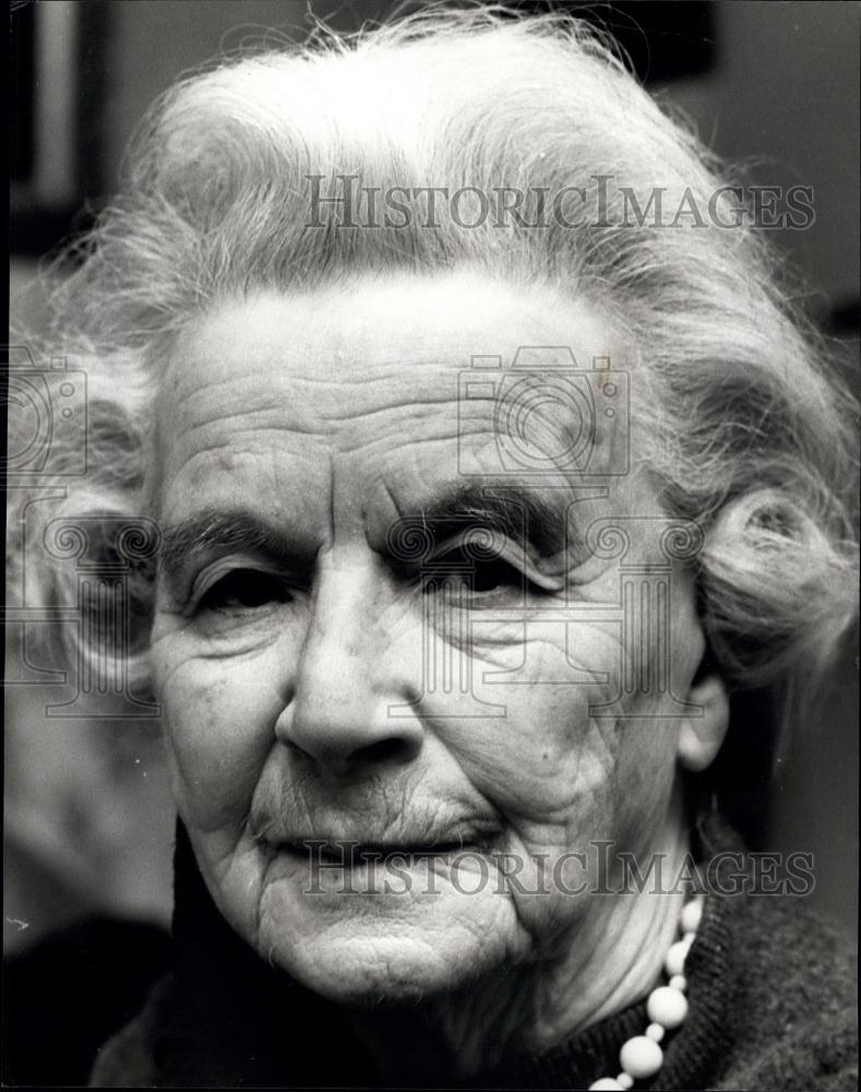 Press Photo Dame Marie Rambert ,90 yrs old - Historic Images