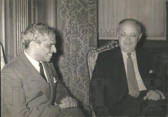 1956 Press Photo Indian Delegate to UNO Krishna Menon During Interview - Historic Images