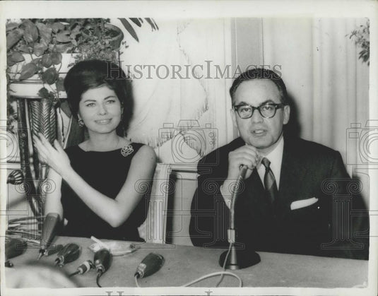 1963 Press Photo Princess Soraya & producer Dino de Laurentiis - Historic Images