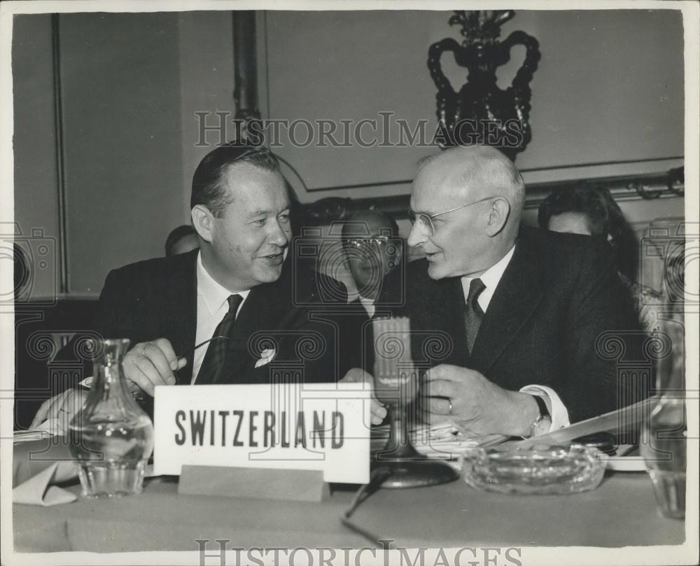 1961 Press Photo Switzerland Delegates Hans Schaffner Friedrich Wahlen - Historic Images