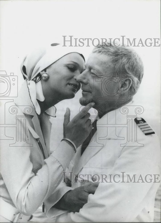 1971 Press Photo Heinz Ruhmann Stars In The Captain - Historic Images