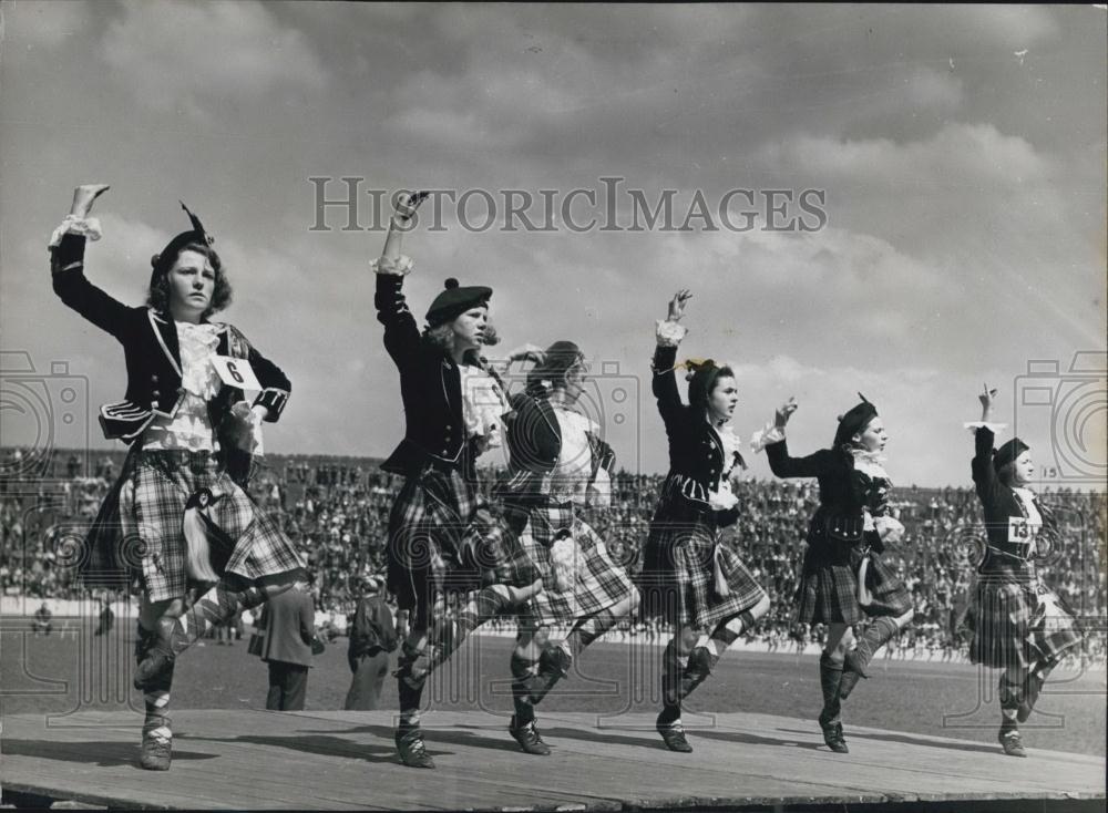 Press Photo The World Dances: The Highland&#39;s of Scotland - Historic Images