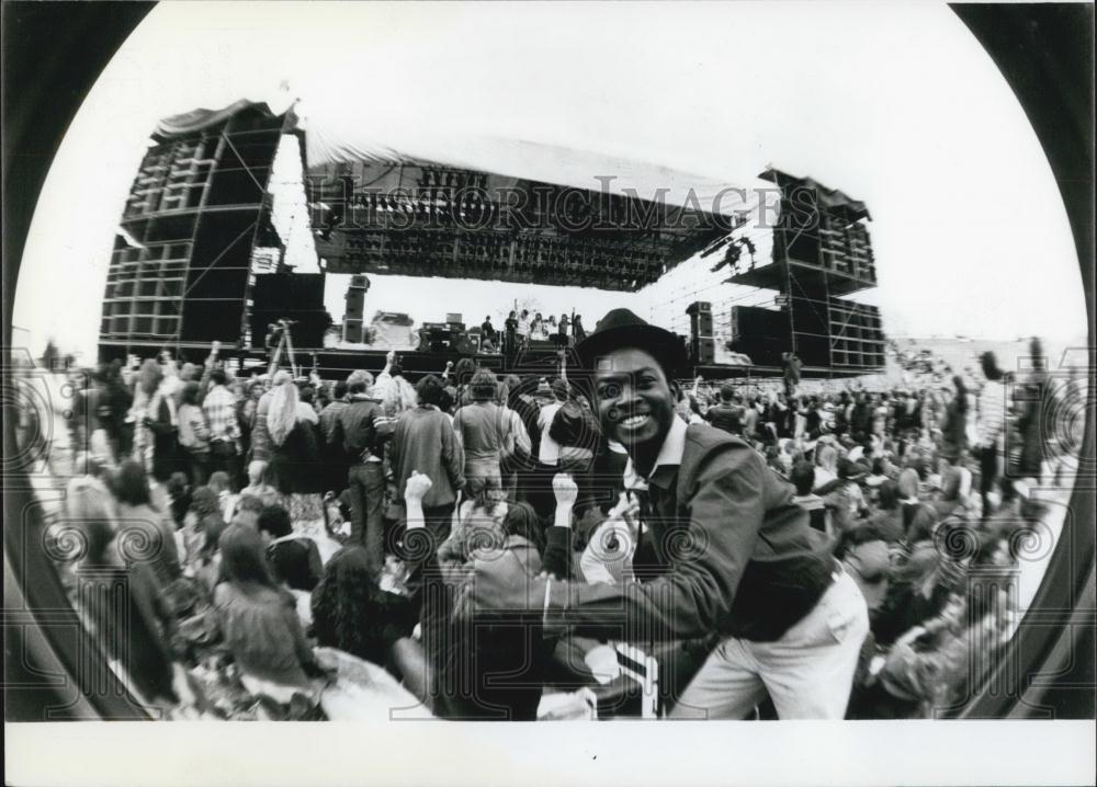 1980 Press Photo Open Air Festival of Munich/West Germany - Historic Images