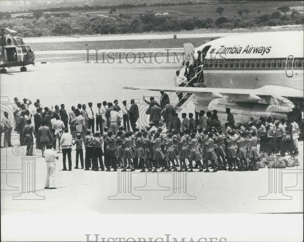 1980 Press Photo Joshua Nkomo Arrives In Salisbury Rhodesia Africa - Historic Images