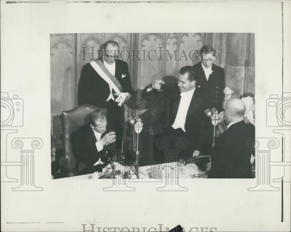 1958 Press Photo Vice President Richard Nixon Prince Philip Guildhall Banquet - Historic Images