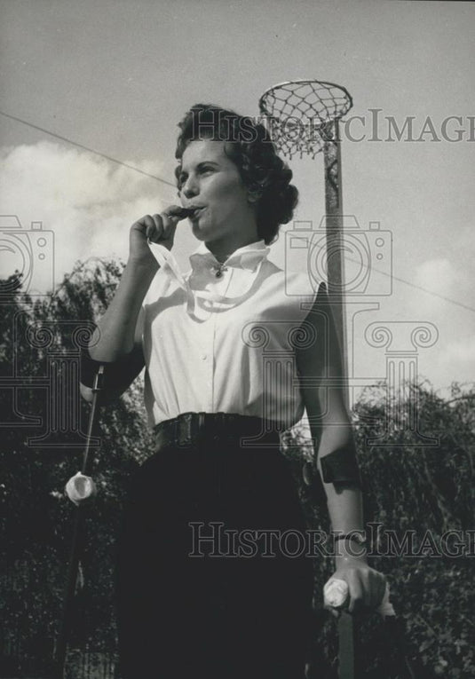 Press Photo Mavis Jennings has the Whistle - Historic Images