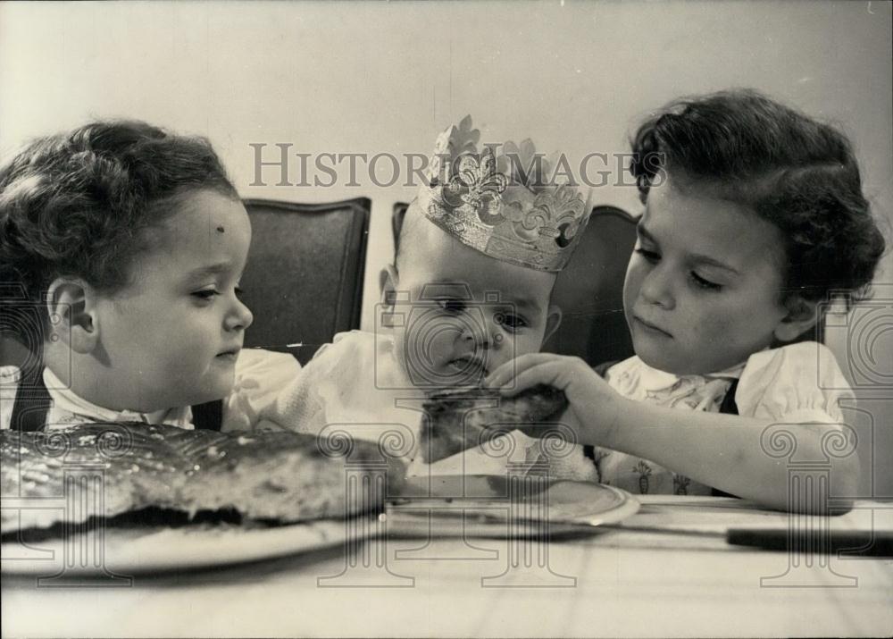 1959 Press Photo Epiphany Cake - Historic Images