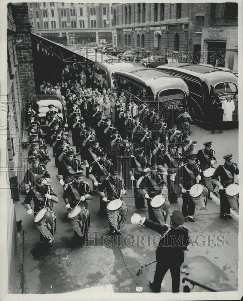 1954 Press Photo of the Lorraine Basin Collieries brass band playing in London - Historic Images