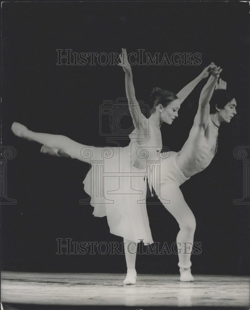 1974 Press Photo Sonja Marchiolli And Francis Sincerctti In Adagio Hammerklavier - Historic Images