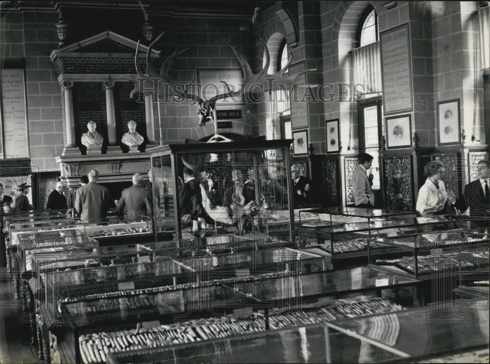 1961 Press Photo A room in the museum housed in the chateau of saint German - Historic Images