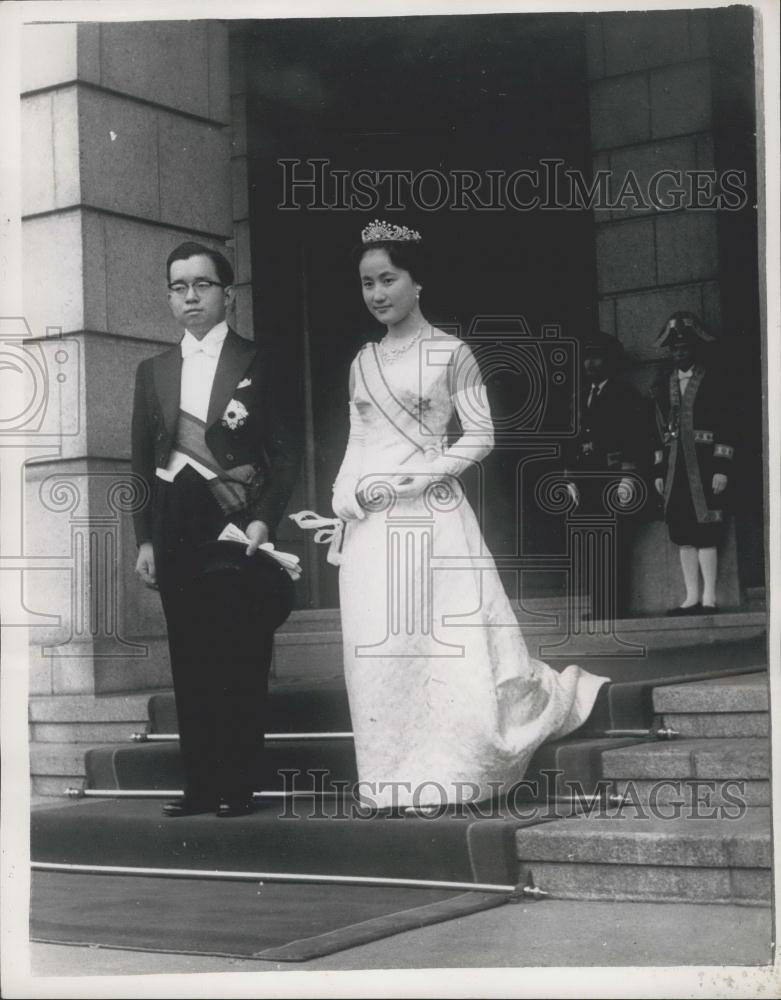 1964 Press Photo Prince Yoshi of Japan weds Hanako Tsugaru - Historic Images