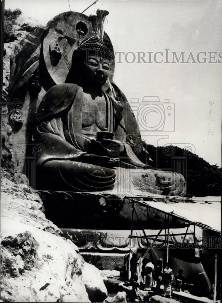 1969 Press Photo Huge Buddha Carved in Cliff Near Nippenji Temple- Mt Nokogiri - Historic Images