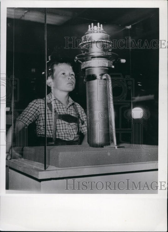 Press Photo Museum - Historic Images