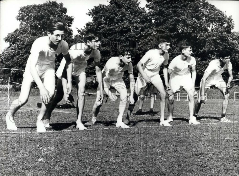 Press Photo Princess Anne&#39;s Fiance Lt Mark Phillips Racing - Historic Images