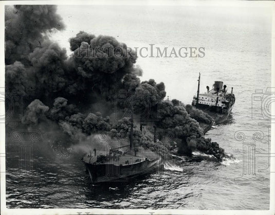 1955 Press Photo Swedish Tanker Johannishus On Fire - Historic Images