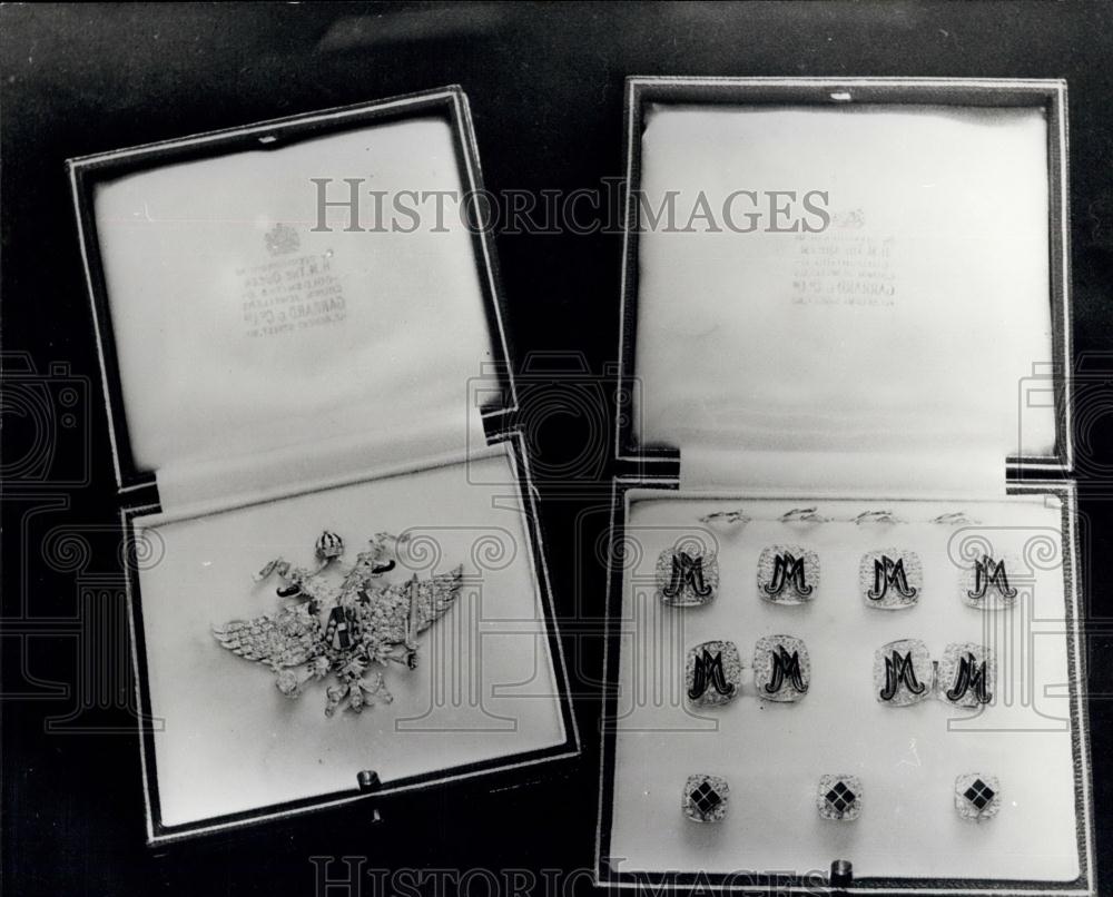 1973 Press Photo Wedding Gifts For Princess Anne Mark Phillips Jewelry - Historic Images