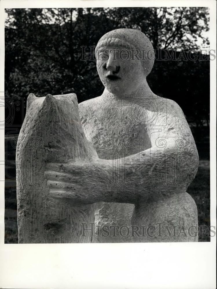 1953 Press Photo Duisburg, West Germany Sculpture by Karl Reindi - Historic Images