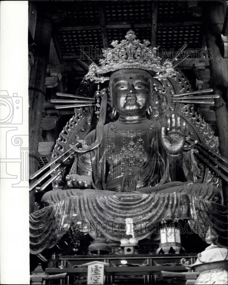 Press Photo Giant Buddha in Japan - Historic Images