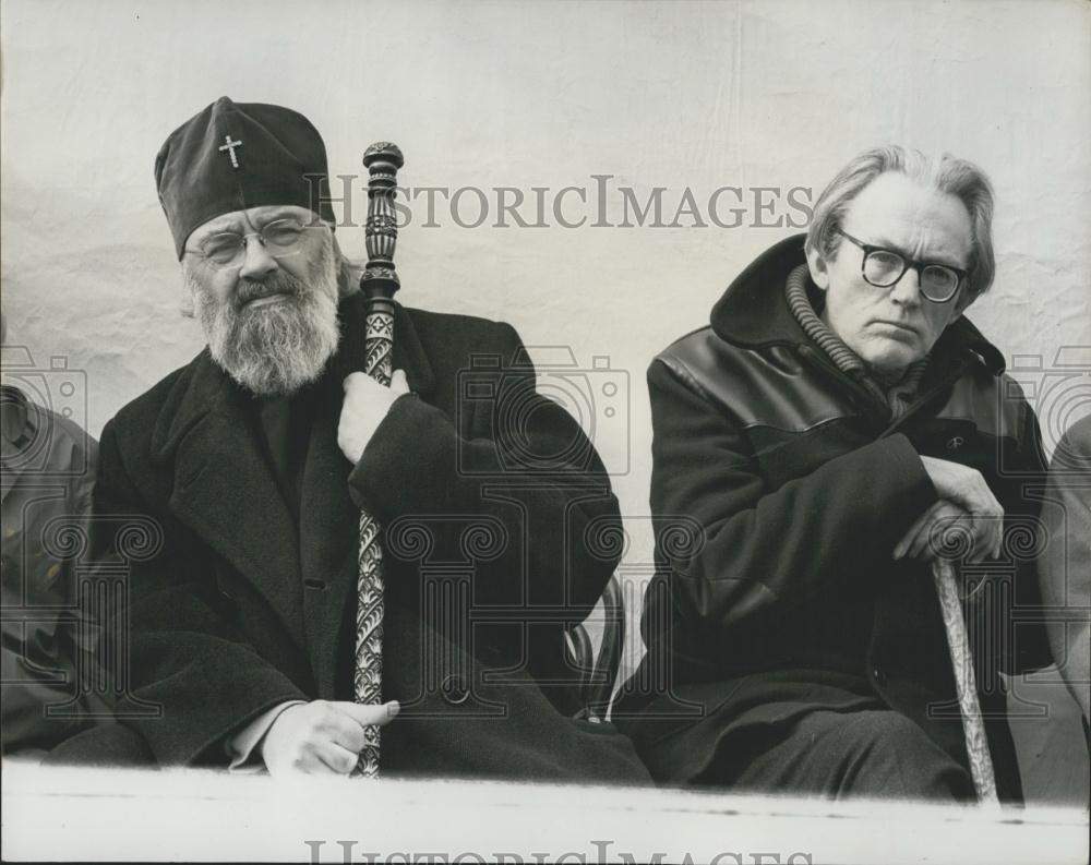 1964 Press Photo Archbishop Kyprian Michael Foot Campaign Nuclear Disarmament - Historic Images