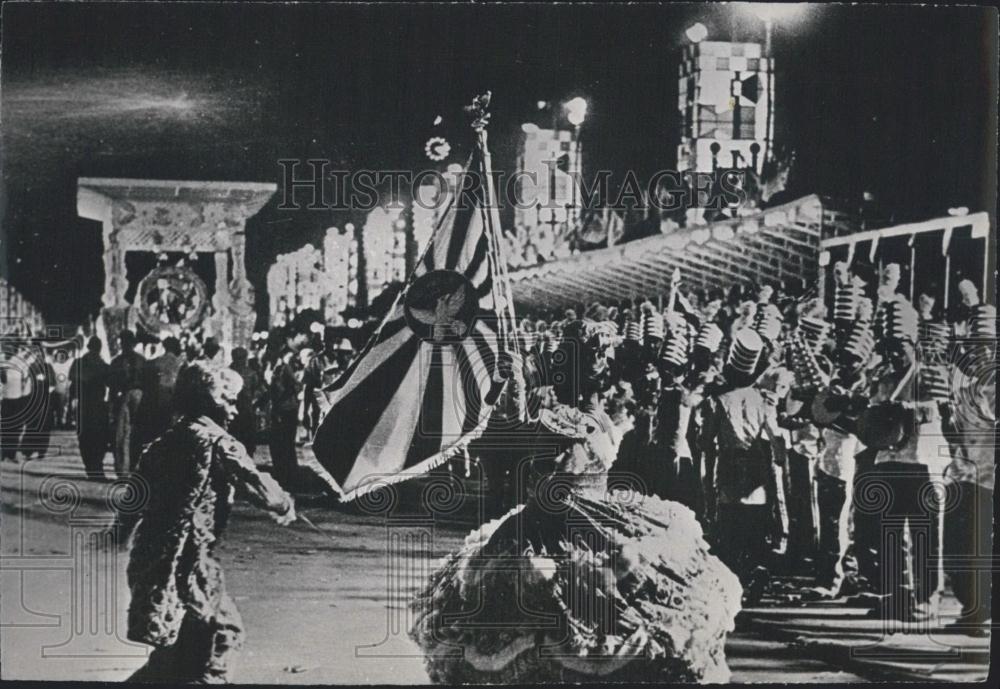 Press Photo Carnival in Rio. - Historic Images