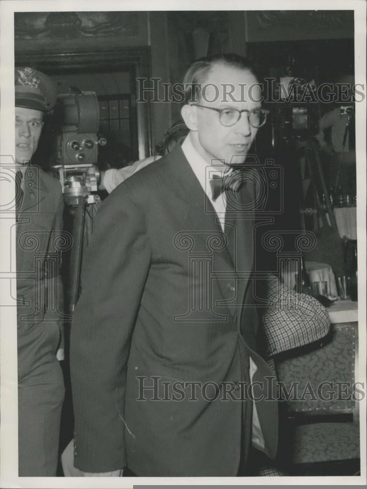 Press Photo AP correspondentWilliam Dais - Historic Images