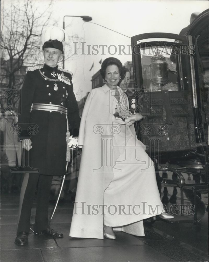 1976 Press Photo US Ambassador To Britain Annie Armstrong - Historic Images