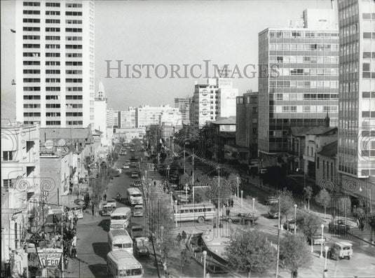 Press Photo Modern Buildings Lining El Prado Avenue In La Paz Bolivia - Historic Images