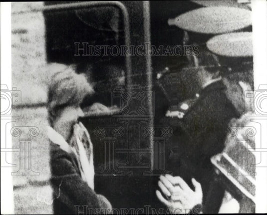 1974 Press Photo Dr. Bridget Rose Dugdale sentenced to 9 yrs - Historic Images
