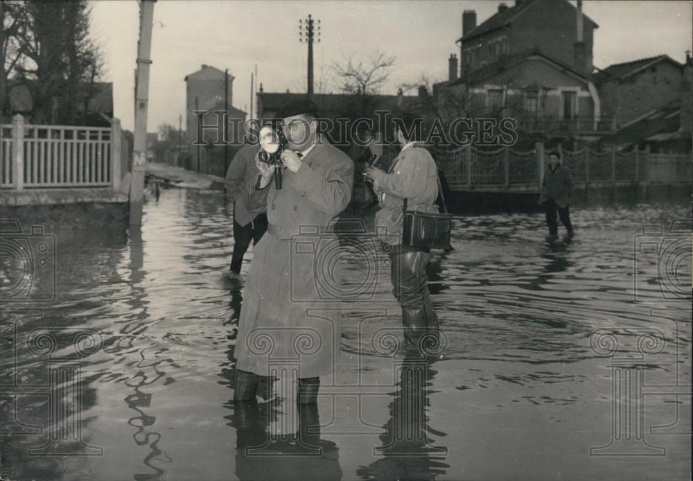 1959 Press Photo Floods in Paris suburbs - Historic Images