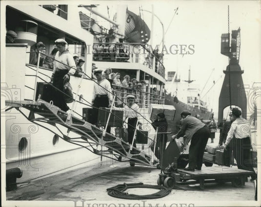 1954 Press Photo Russian cargo ship ''Helogstrov'' - Historic Images
