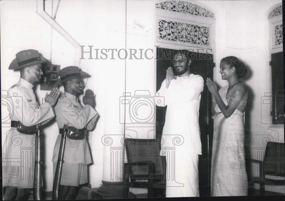 Press Photo Ceylon M.P.'s Released from House Detention - Historic Images
