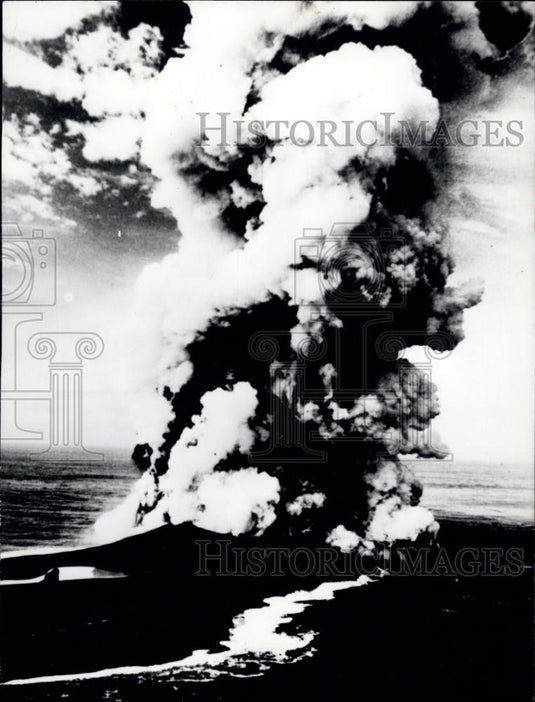 1960 Press Photo Gates of Hell eruption of the Vesuv - Historic Images