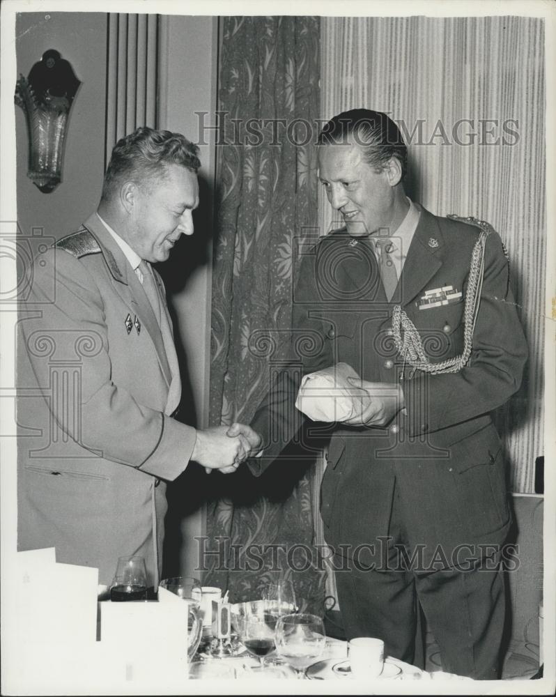 Press Photo Major-General Ivan Efimov with Prince Georg of Denmark - Historic Images