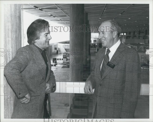 1975 Press Photo Montreal Int'l Airport Project-Jean Maichand/Benoir Barilean - Historic Images