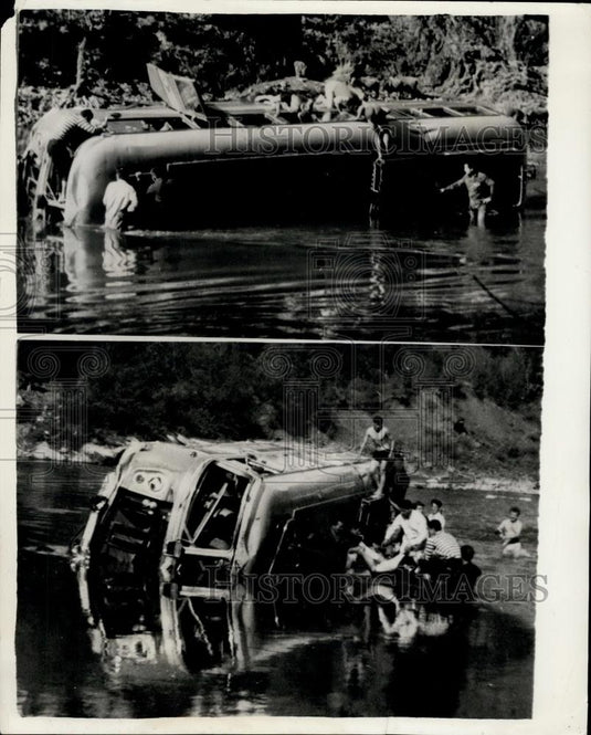 1961 Press Photo Bus Crashes Into Flood-Swollen River In Jugoslavia - Historic Images