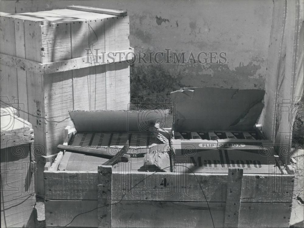 1965 Press Photo Crate of cigarettes seized from smugglers - Historic Images