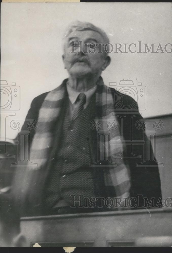 Press Photo Gaston Dominici listens to the death sentence delivered by the court - Historic Images