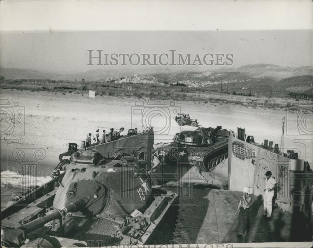 1958 Press Photo Further Consignment Tanks Supplies American Forces Lebanon - Historic Images