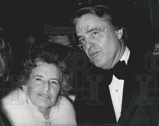 1975 Press Photo Rose Kennedy With Son-In-Law Sergeant Shriver Premiere Funny - Historic Images