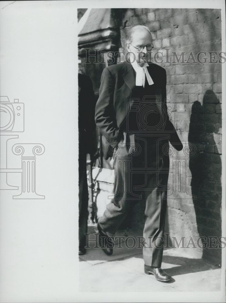 1961 Press Photo Roger Ormond, Who is Present in the Bishop of Southwark&#39;s - Historic Images