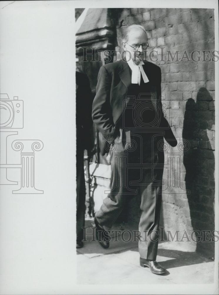 1961 Press Photo Roger Ormond, Who is Present in the Bishop of Southwark's - Historic Images