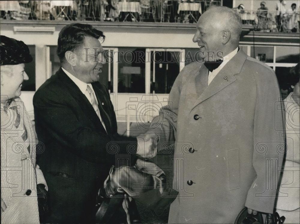 1957 Press Photo President Mr. Midrew Greeted By president of German Red Cross - Historic Images