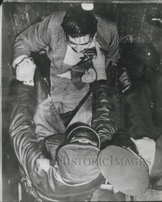 1965 Press Photo Turkish Worker Expelled From Holland Refused Wage Increase - Historic Images