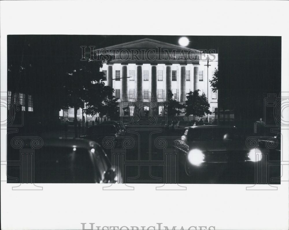 Press Photo National Collection of Fine Arts at Night - Historic Images