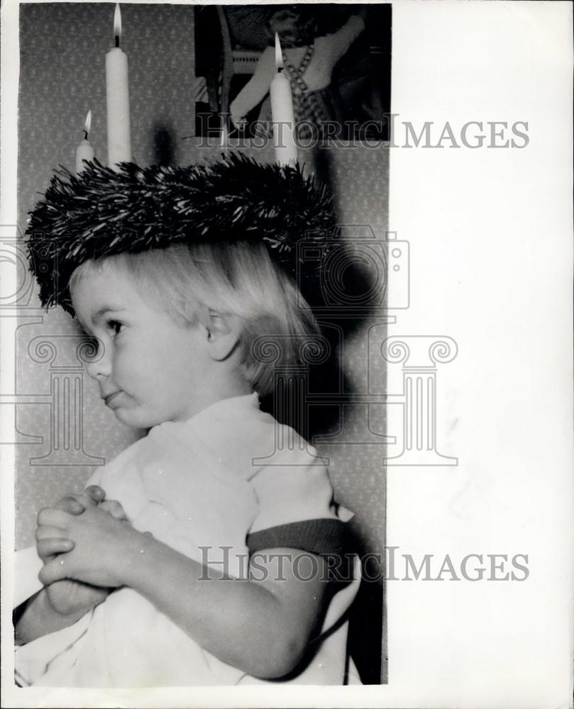 Press Photo Two Year Old Lucia Bride &amp; birthday candle hat - Historic Images