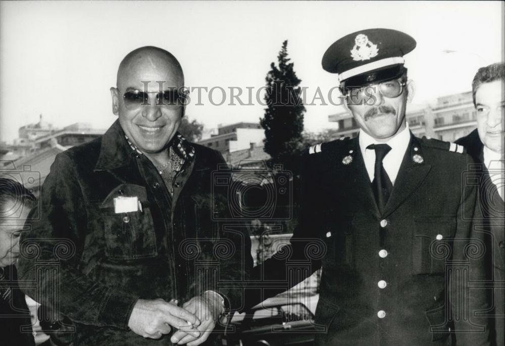 Press Photo Telly Savalas in Athens. - Historic Images
