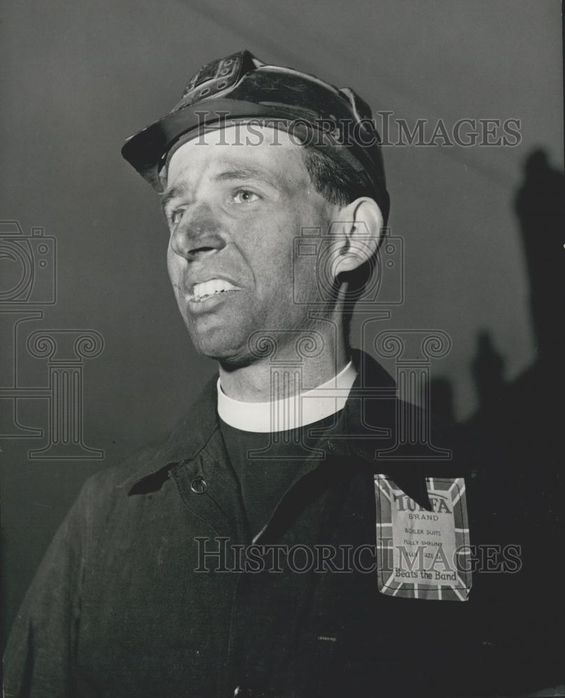 Press Photo Rev. Brian Webb, - Historic Images